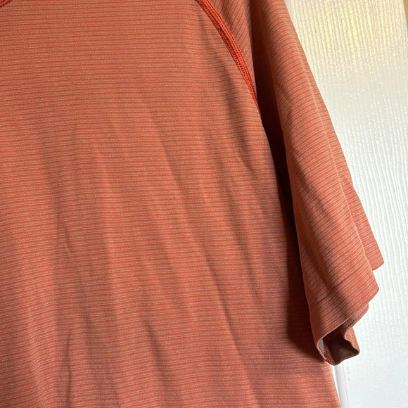 Lululemon men’s orange striped short sleeve t-shirt size large - Picture 3 of 10